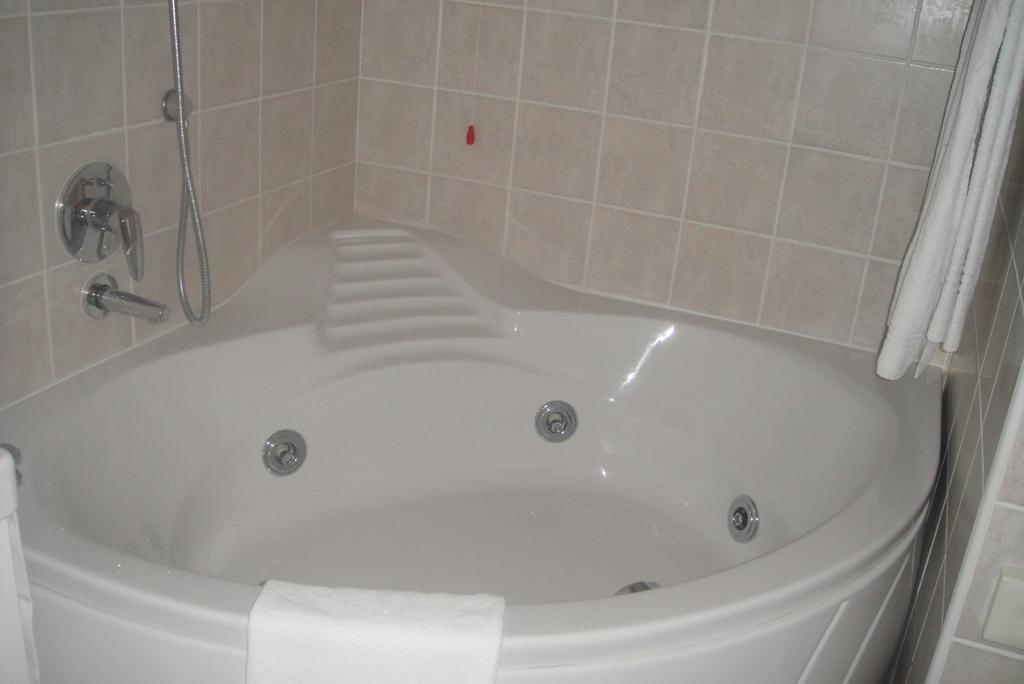 Hotel Scala Nord Milano Phòng bức ảnh