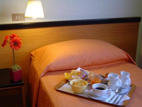 Hotel Scala Nord Milano Phòng bức ảnh
